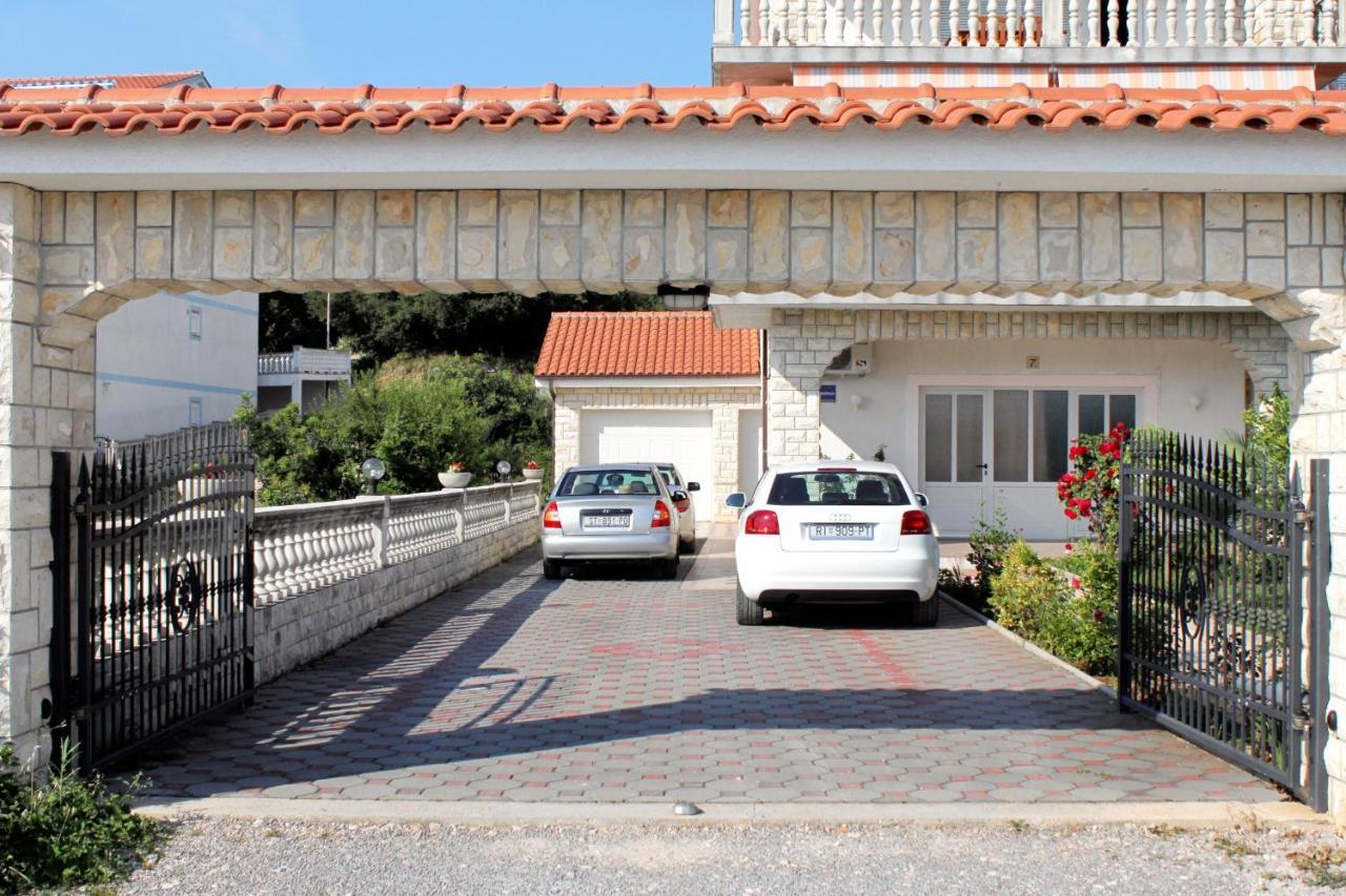 Apartments With A Parking Space Crikvenica - 5589 Kültér fotó